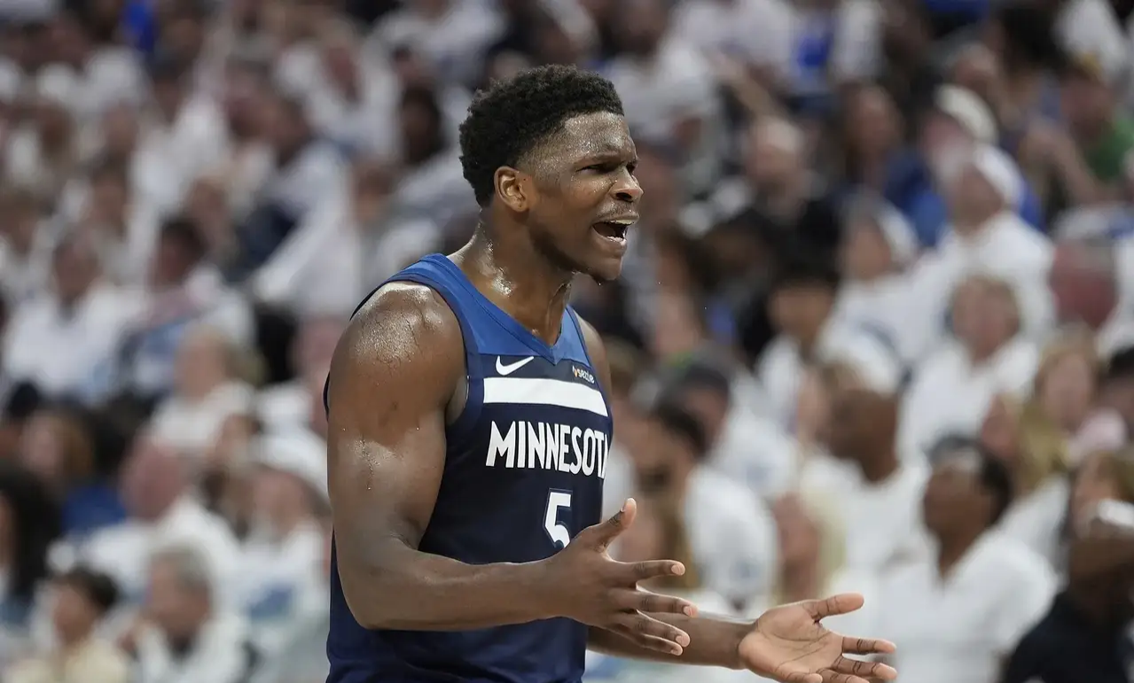 米兰体育-赛后全明星赛传出新动向，明尼苏达森林狼门线救险，管理层表态：更衣室稳定，赛季目标并未改变的简单介绍