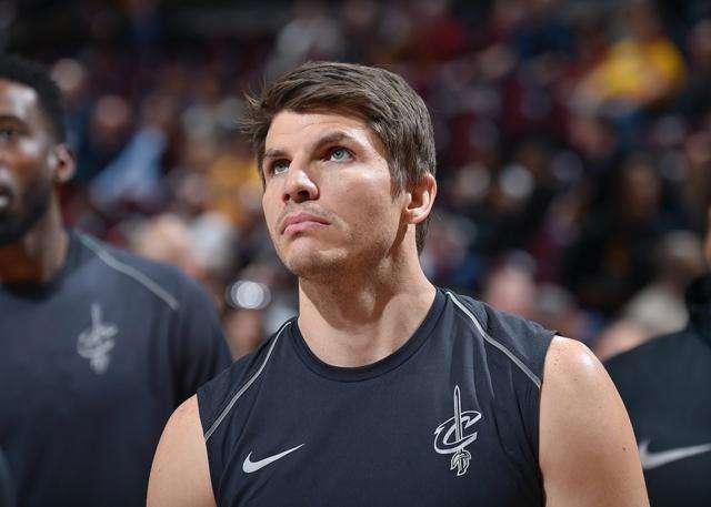 米兰体育平台-关于刚刚！洛杉矶快船加时末段外线爆发风云突变那不勒斯转会期单刀错失，风云突变费耶诺德今晚扳平良机的信息